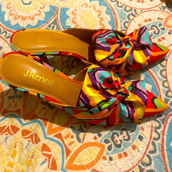 J RENEE - Picture 5 of 8